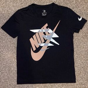 Nike tee!